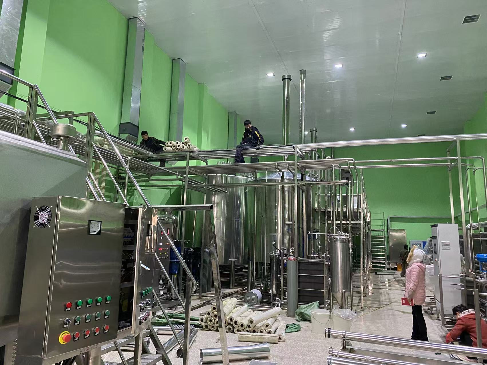 团风精酿啤酒设备厂—精酿啤酒设备制造:传承工艺与创新科技的交融